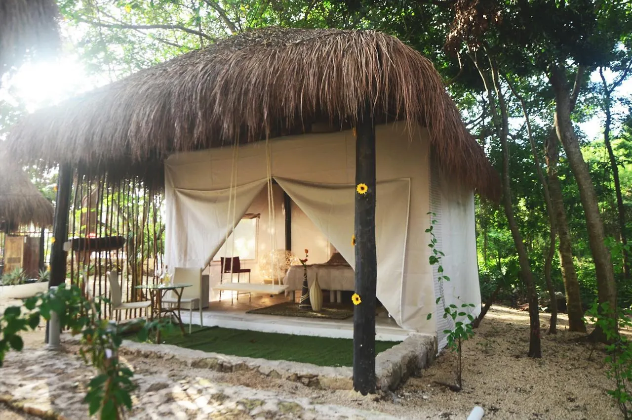 Отель Itaka Glamping Cabanas & Loft Плая-дель-Кармен