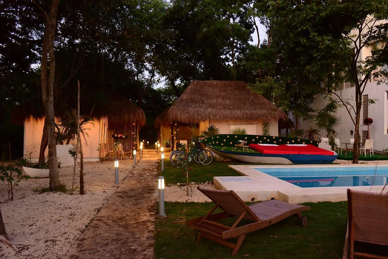Itaka Glamping Cabanas & Loft Плая-дель-Кармен