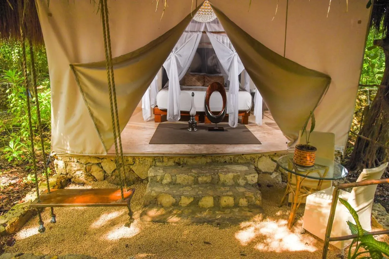 Itaka Glamping Cabanas & Loft Плая-дель-Кармен Отель