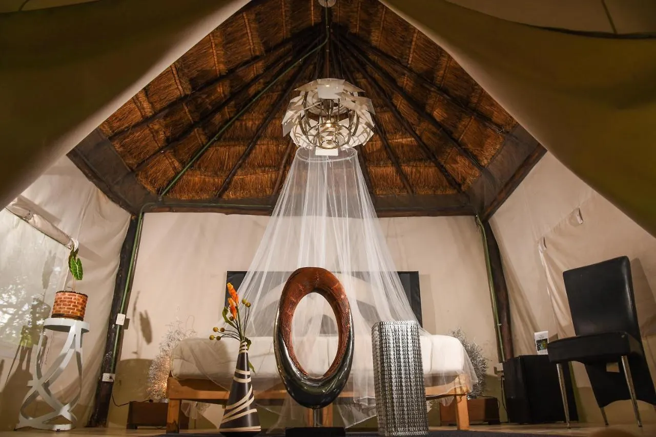 Отель Itaka Glamping Cabanas & Loft Плая-дель-Кармен